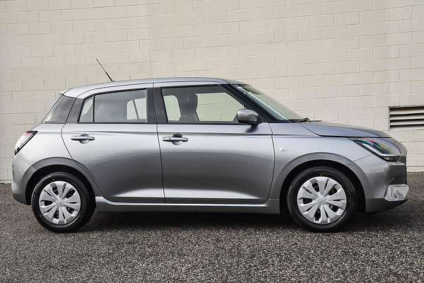 2025 Suzuki Swift Hybrid UZ