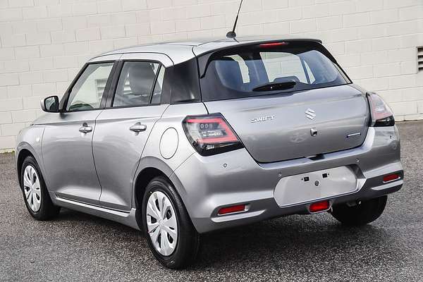 2025 Suzuki Swift Hybrid UZ