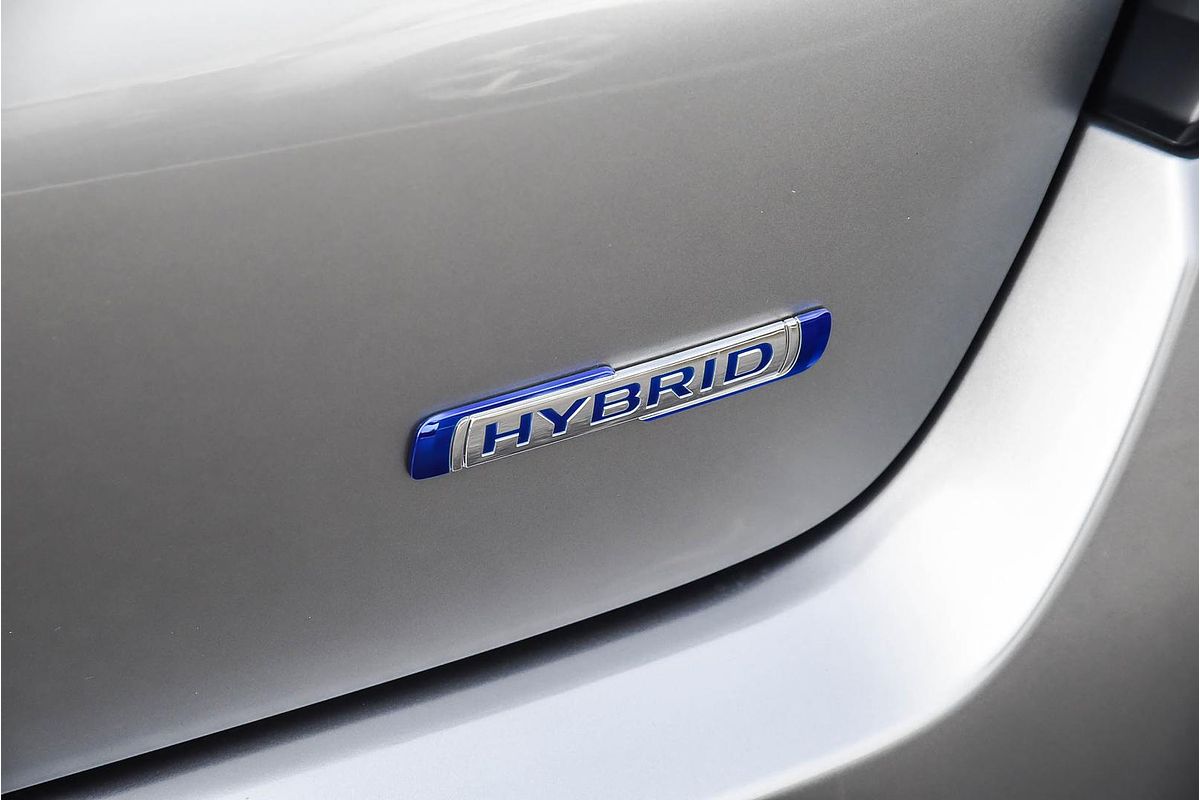 2025 Suzuki Swift Hybrid UZ