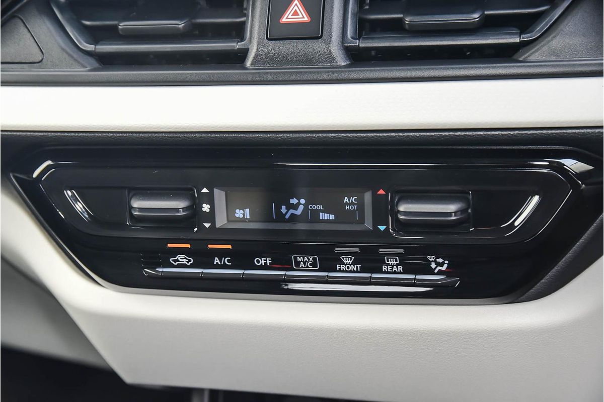 2025 Suzuki Swift Hybrid UZ