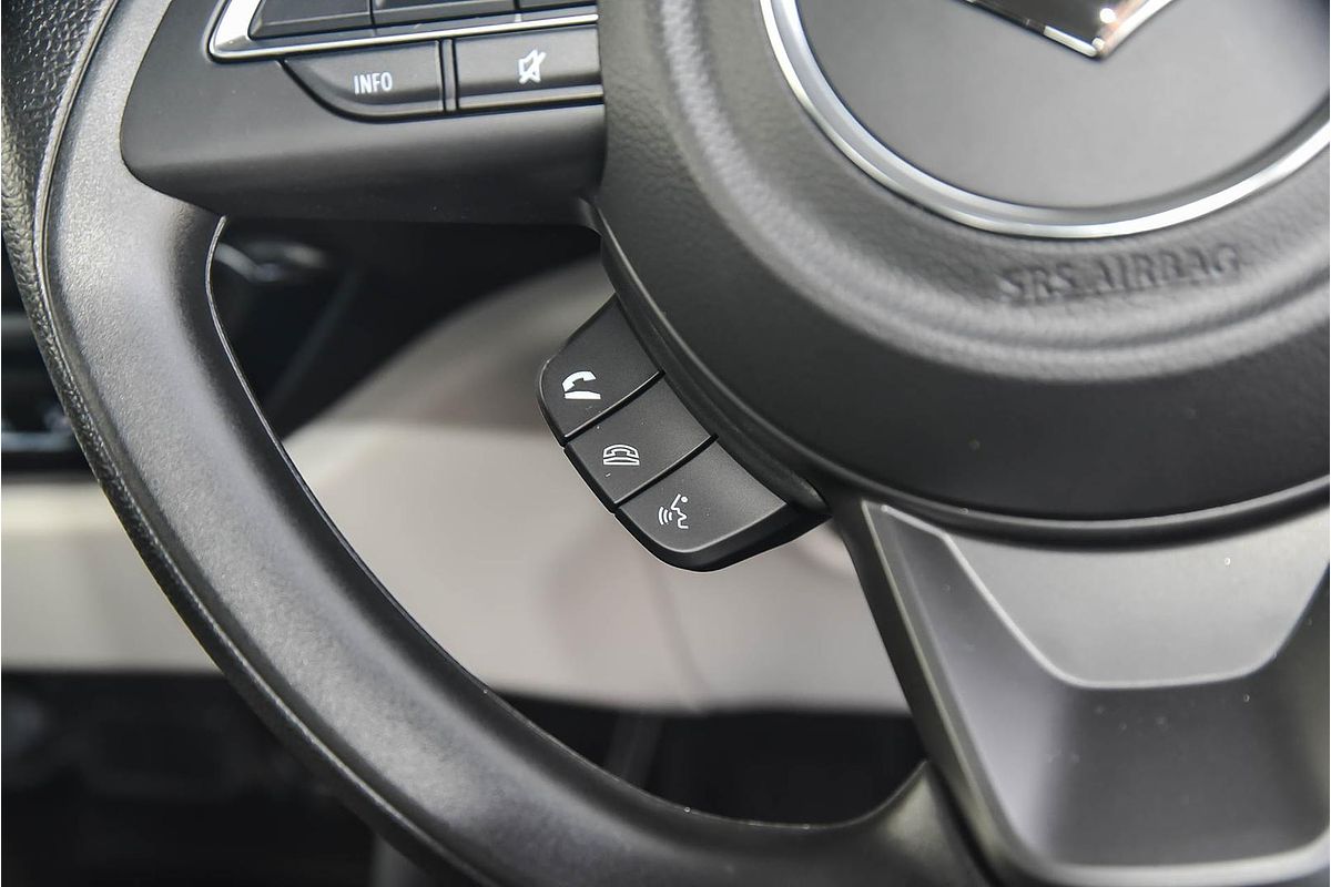 2025 Suzuki Swift Hybrid UZ