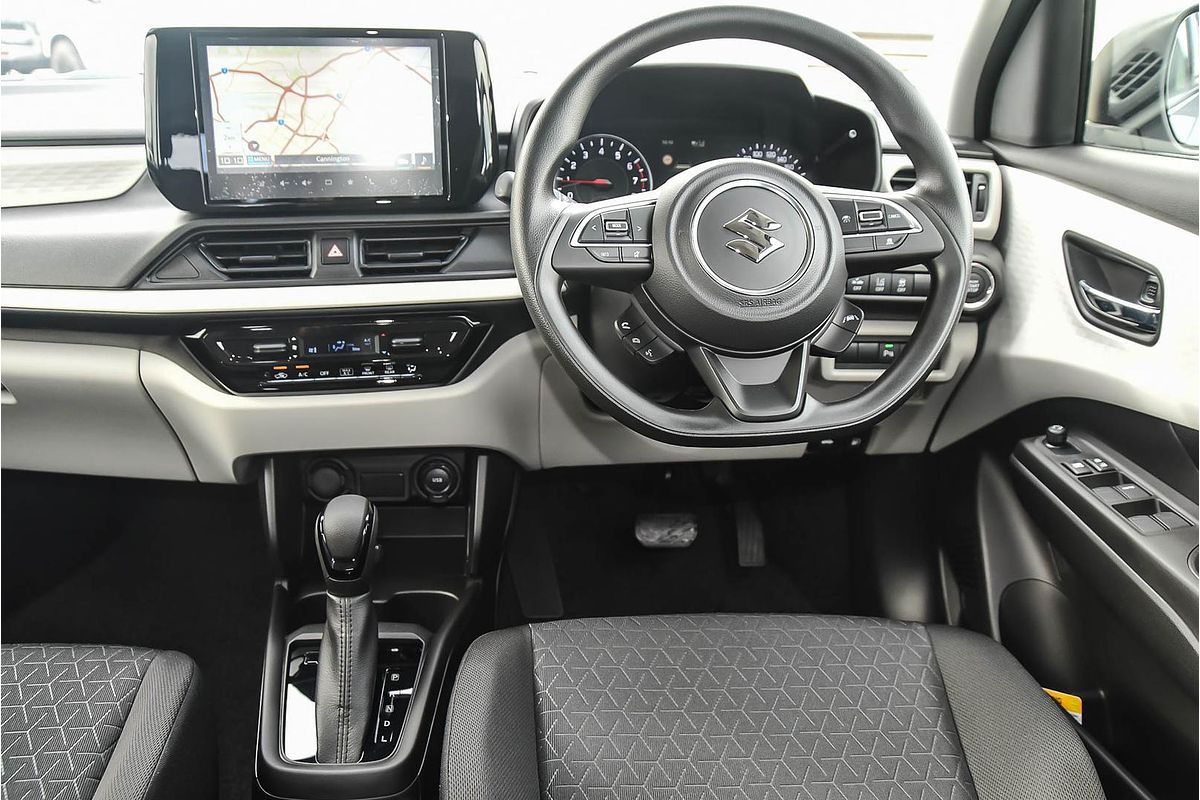 2025 Suzuki Swift Hybrid UZ