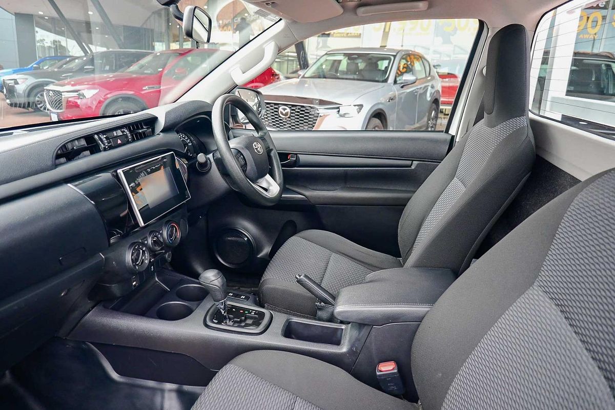 2018 Toyota Hilux Workmate TGN121R Rear Wheel Drive