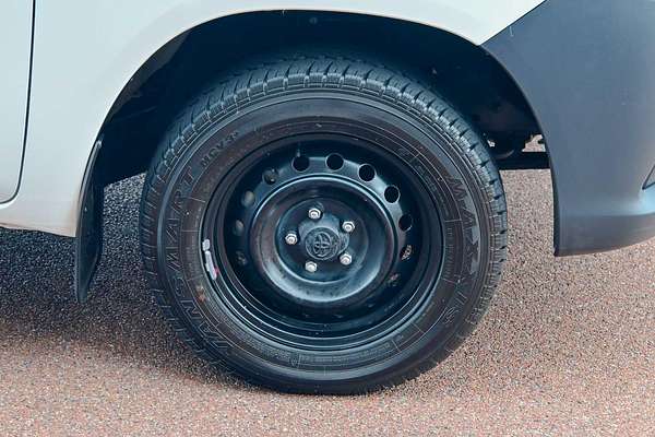 2018 Toyota Hilux Workmate TGN121R Rear Wheel Drive