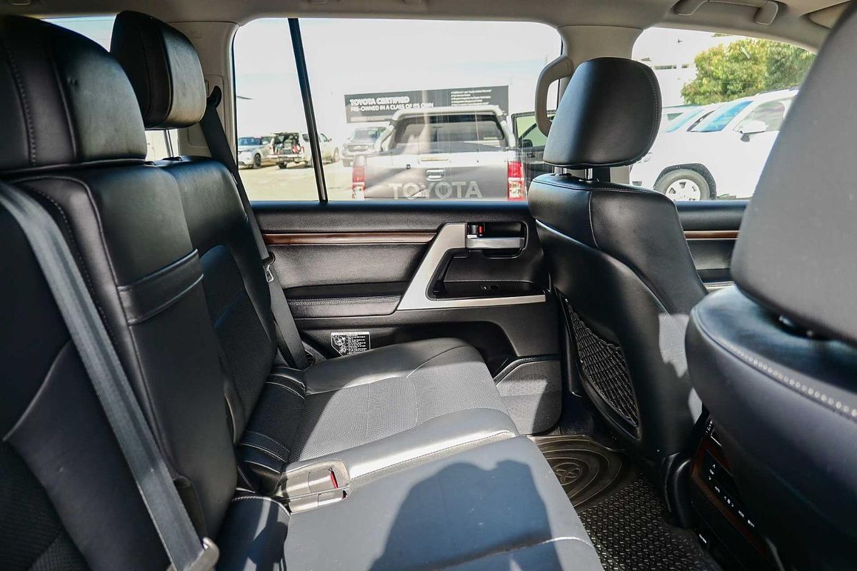 2017 Toyota Landcruiser VX VDJ200R
