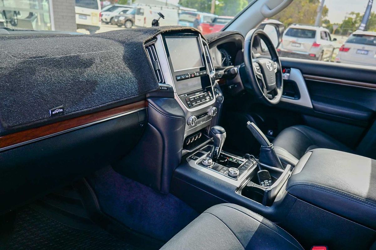 2017 Toyota Landcruiser VX VDJ200R