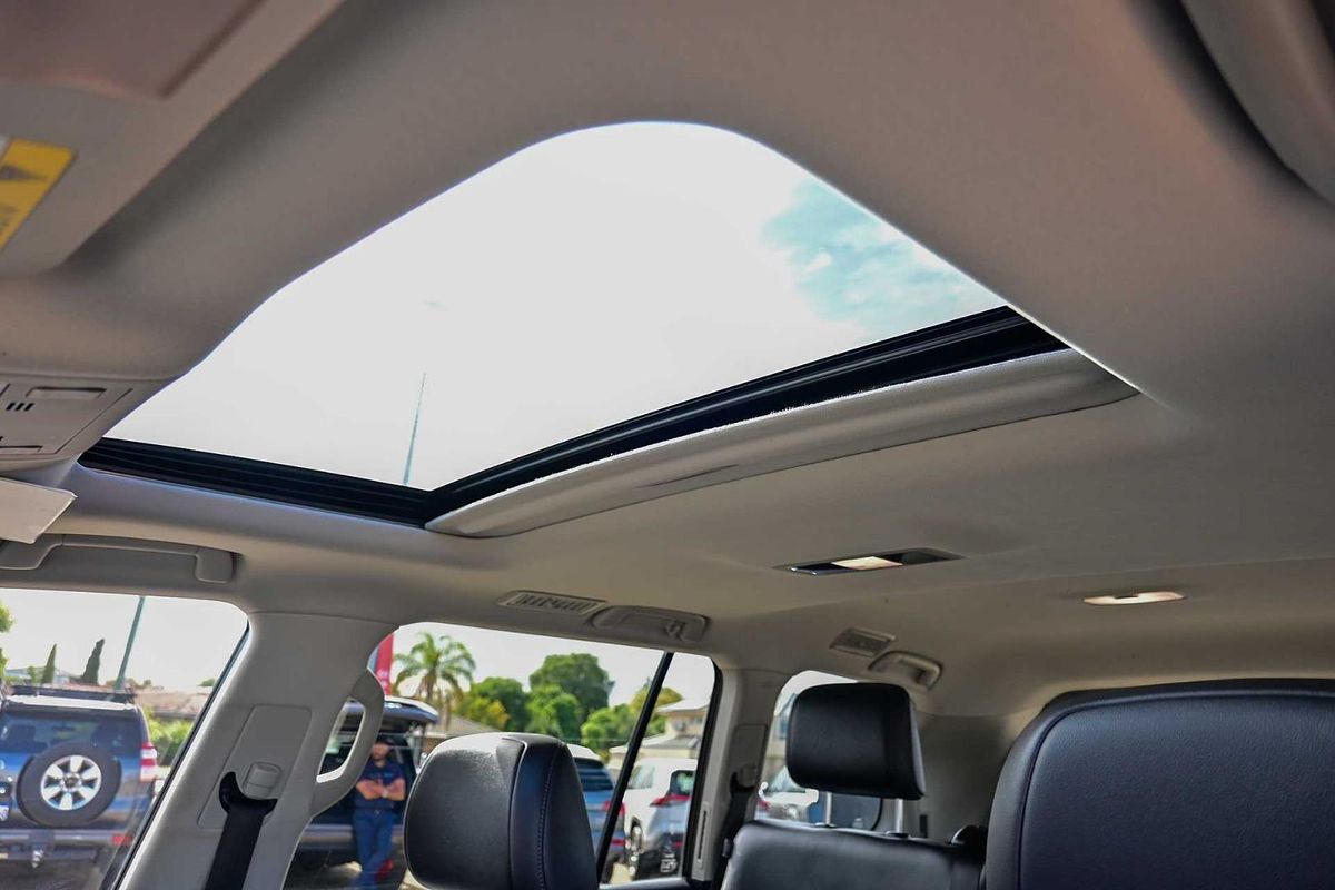 2017 Toyota Landcruiser VX VDJ200R