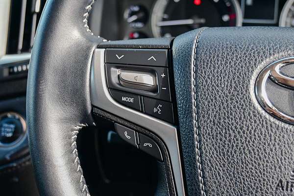 2017 Toyota Landcruiser VX VDJ200R