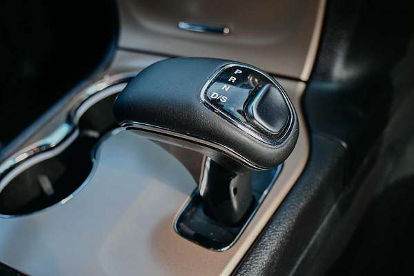 2014 Jeep Grand Cherokee Laredo WK