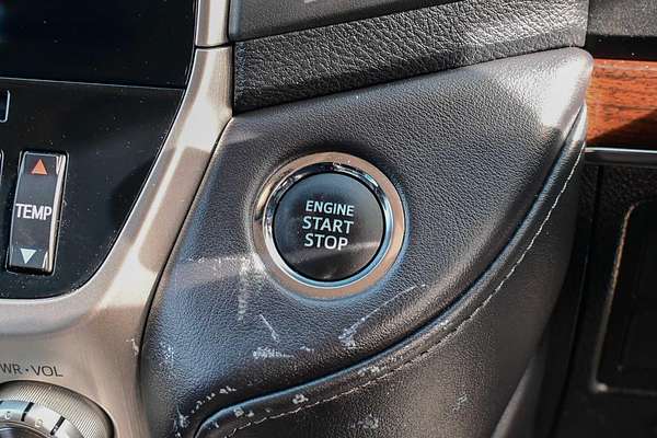 2017 Toyota Landcruiser VX VDJ200R