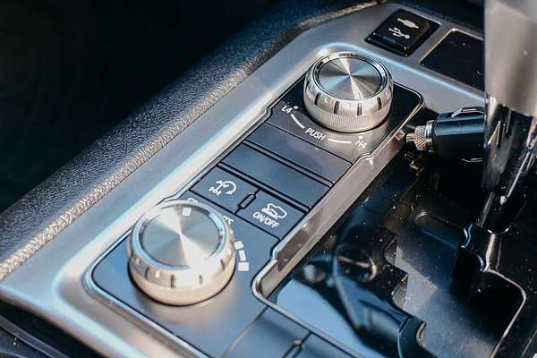 2017 Toyota Landcruiser VX VDJ200R