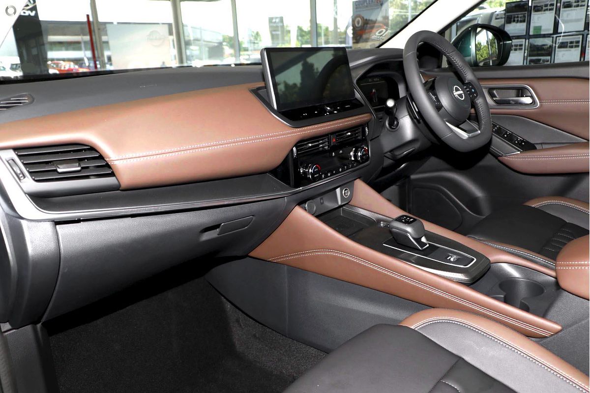 2025 Nissan QASHQAI Ti J12