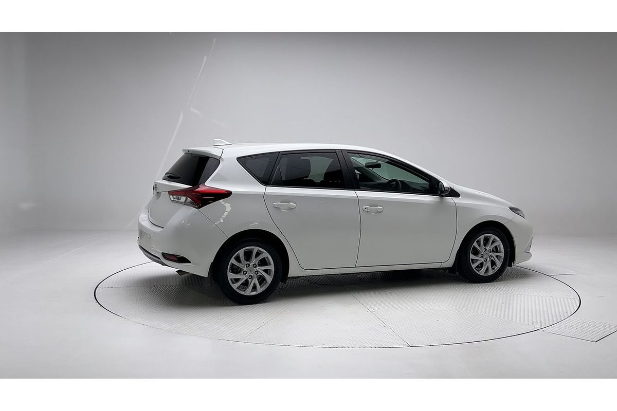 2017 Toyota Corolla Ascent Sport ZRE182R