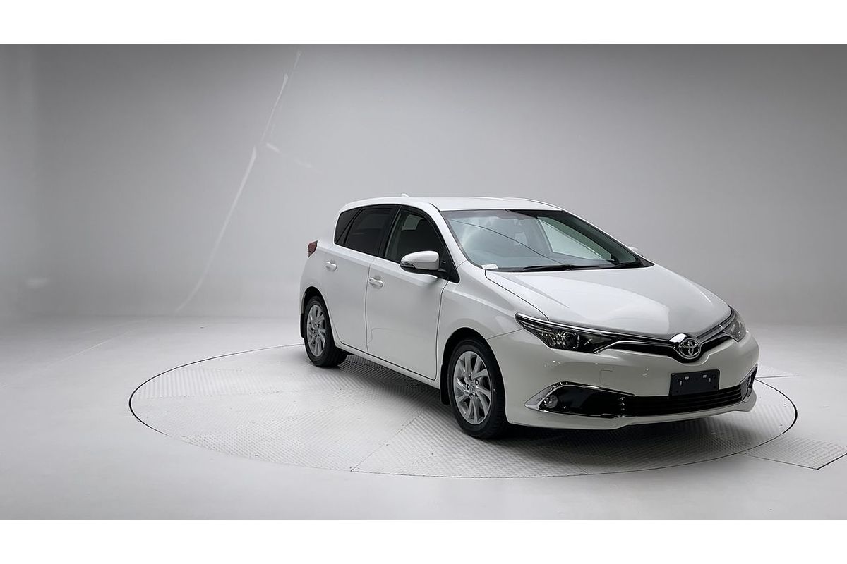 2017 Toyota Corolla Ascent Sport ZRE182R