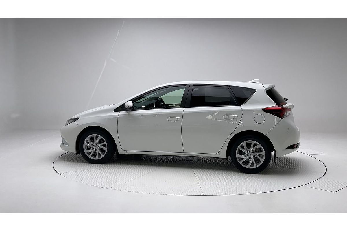 2017 Toyota Corolla Ascent Sport ZRE182R