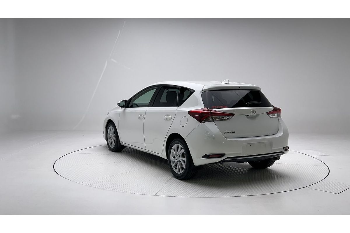 2017 Toyota Corolla Ascent Sport ZRE182R