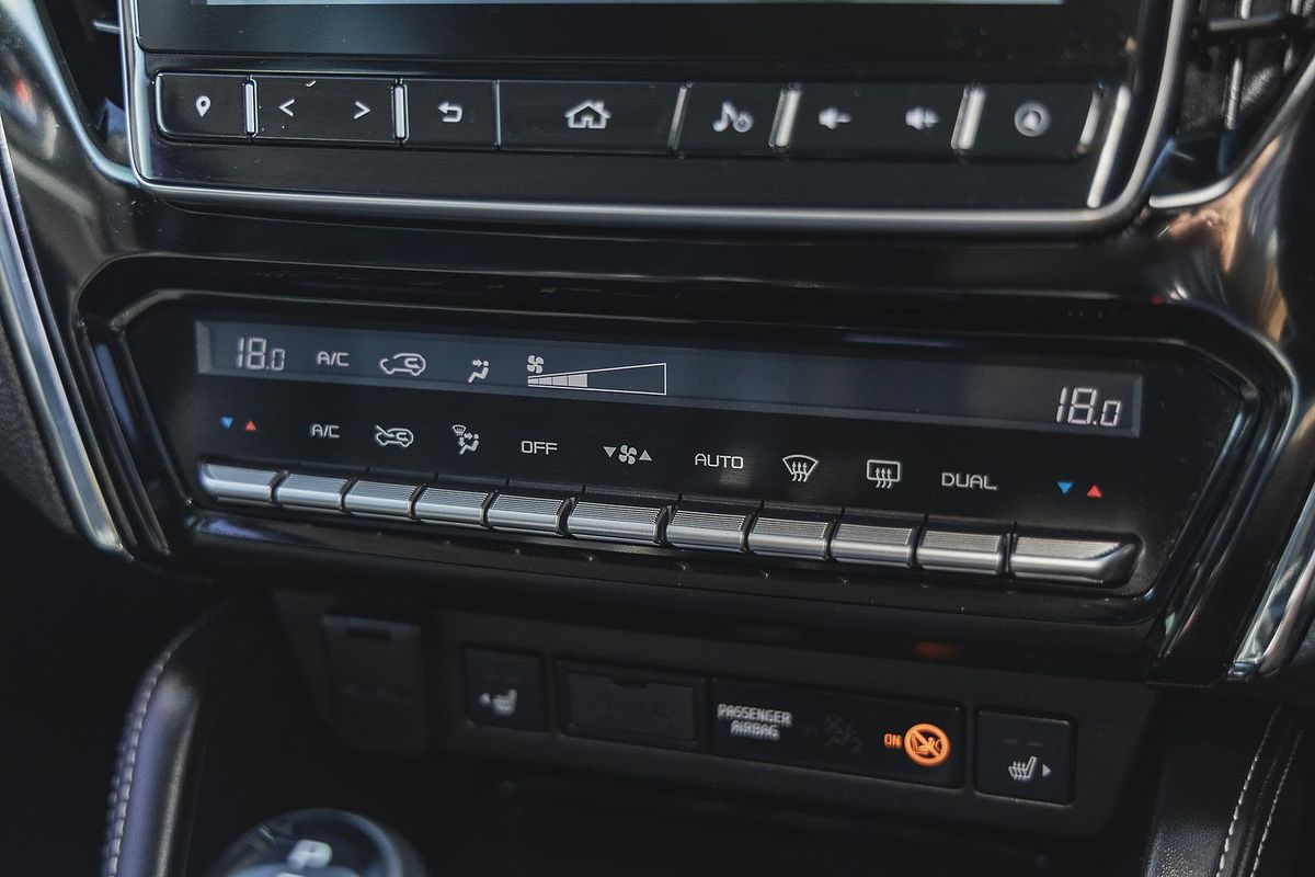 2022 Isuzu MU-X LS-T