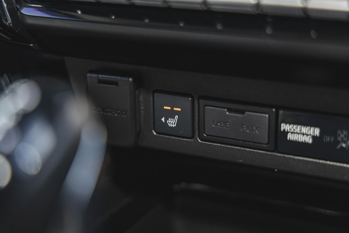 2022 Isuzu MU-X LS-T