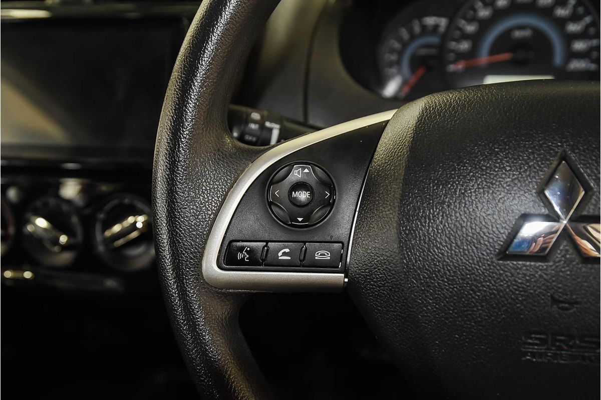2021 Mitsubishi Mirage ES LB