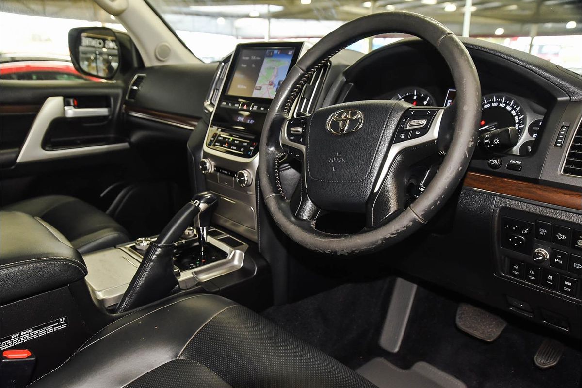 2017 Toyota Landcruiser VX VDJ200R
