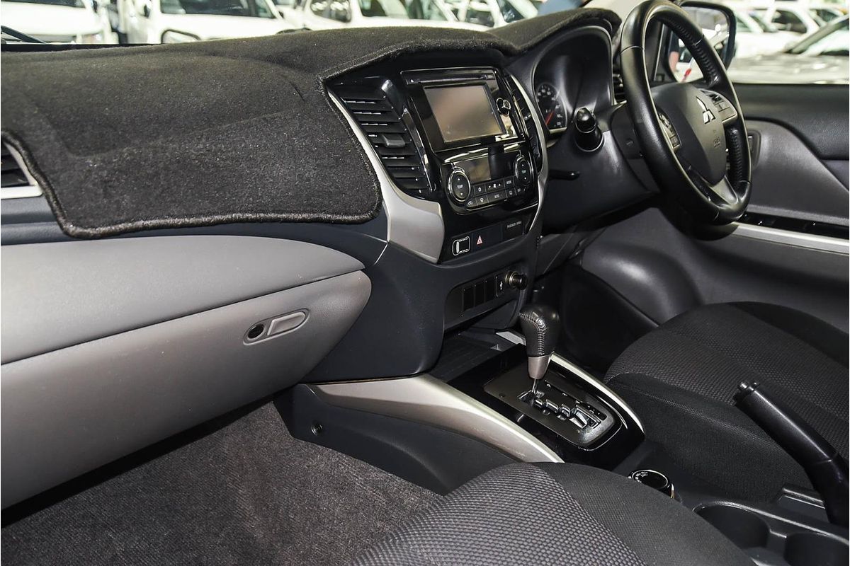 2015 Mitsubishi Triton GLS MQ 4X4