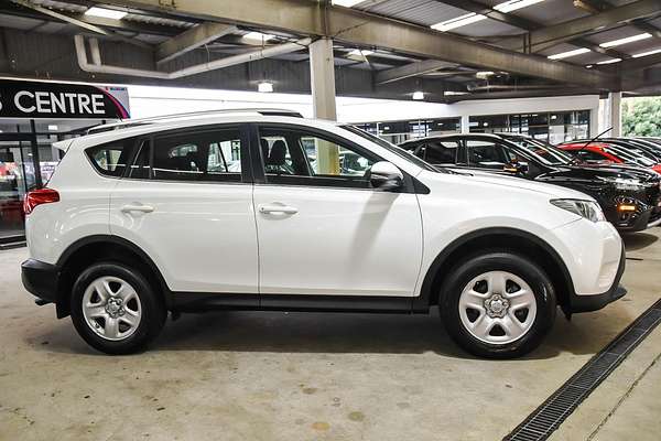 2015 Toyota RAV4 GX ZSA42R