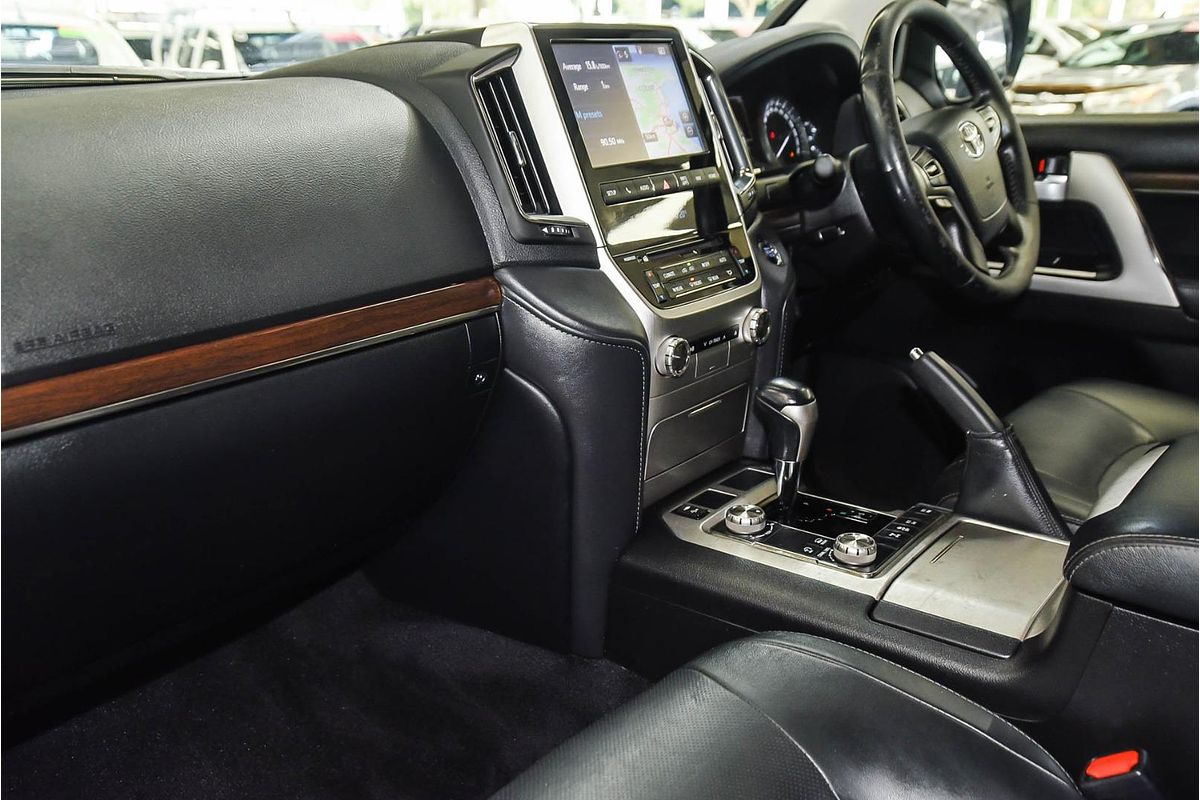 2017 Toyota Landcruiser VX VDJ200R