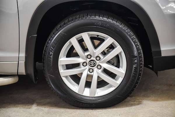 2016 Toyota Kluger GX GSU50R
