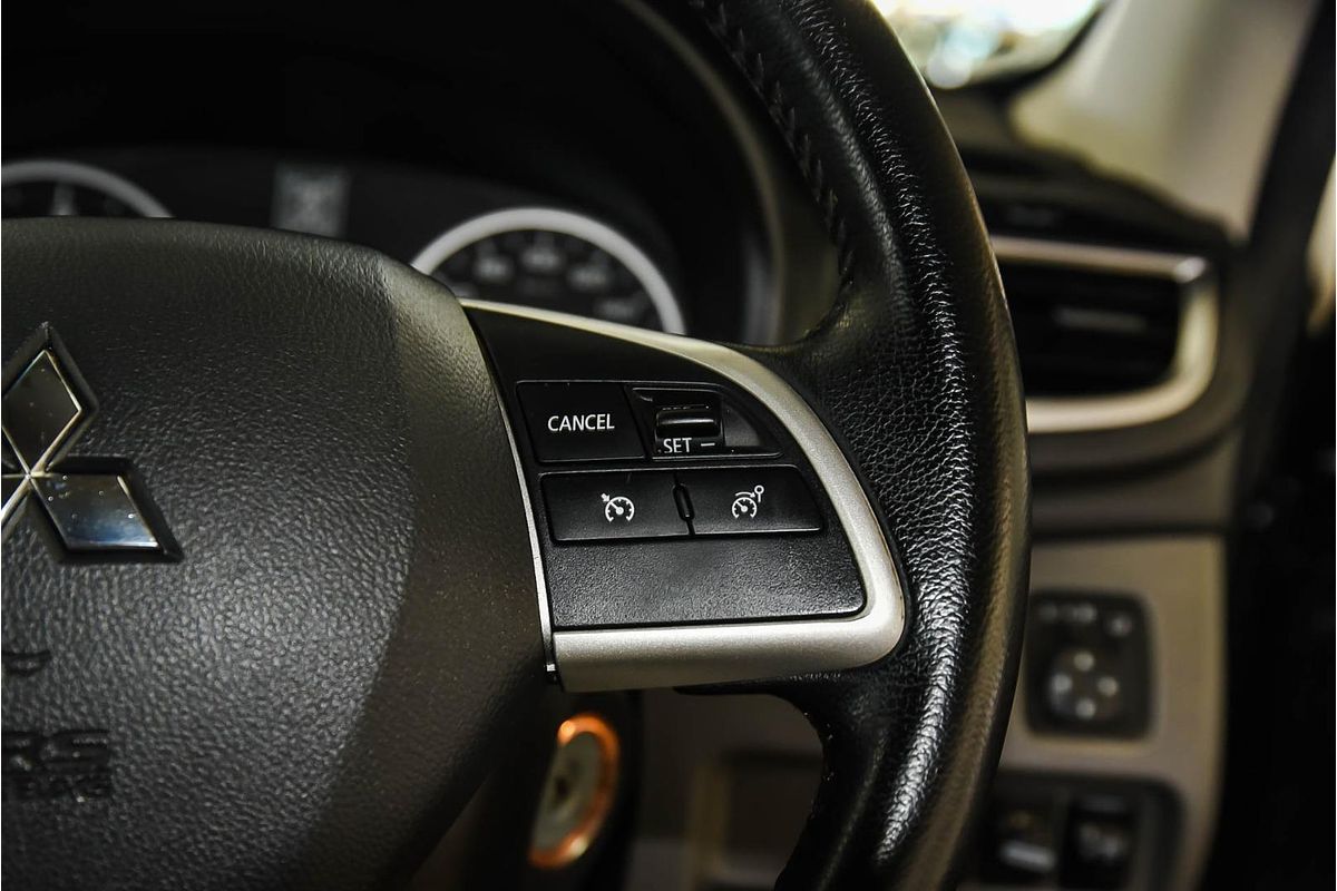 2015 Mitsubishi Triton GLS MQ 4X4