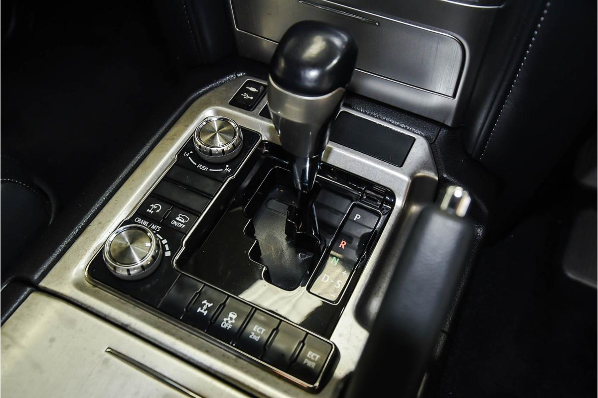 2017 Toyota Landcruiser VX VDJ200R