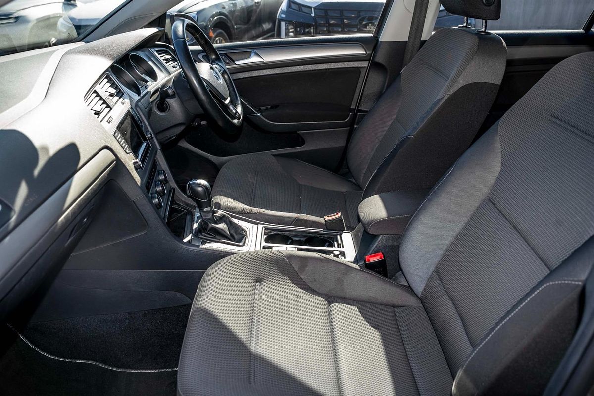 2015 Volkswagen Golf 90TSI Comfortline 7