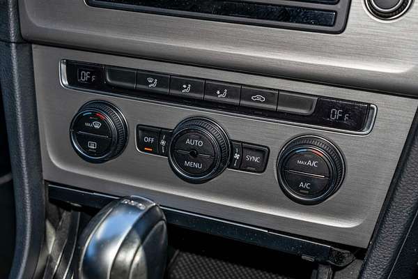 2015 Volkswagen Golf 90TSI Comfortline 7