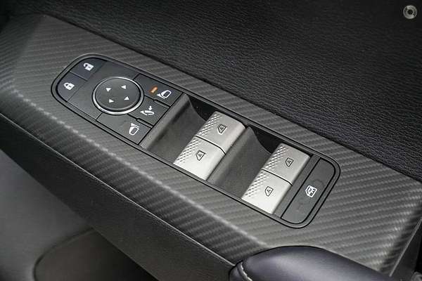 2024 Mitsubishi Outlander Black Edition ZM 2WD