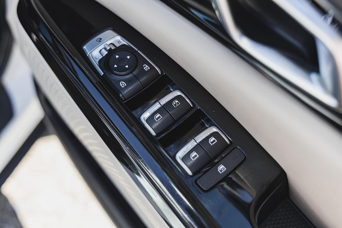 2021 Kia Carnival Si KA4