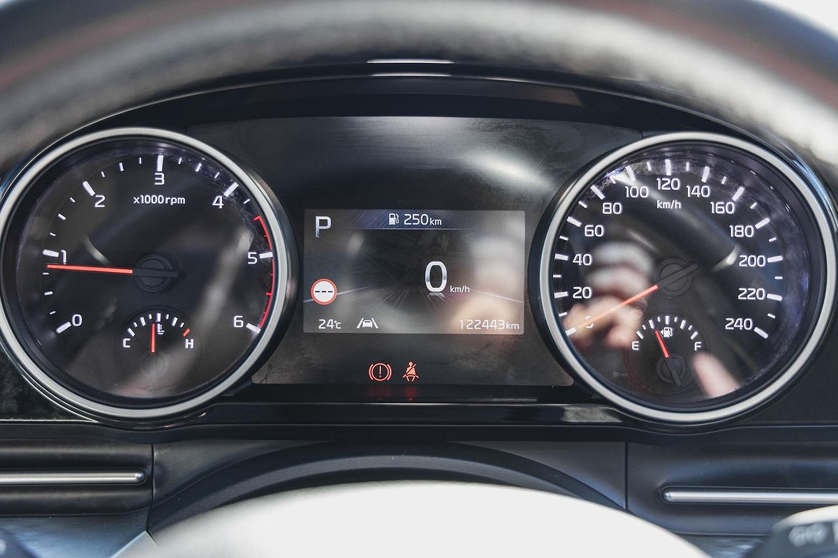 2021 Kia Carnival Si KA4