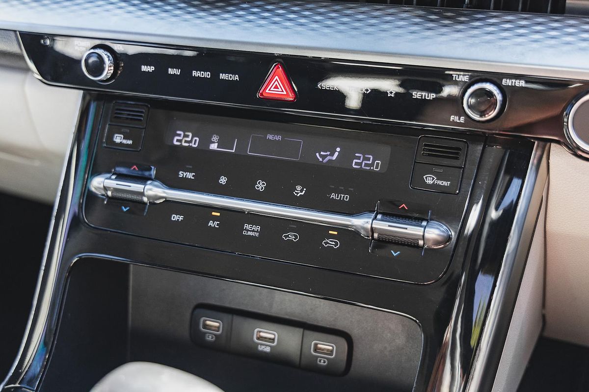 2021 Kia Carnival Si KA4