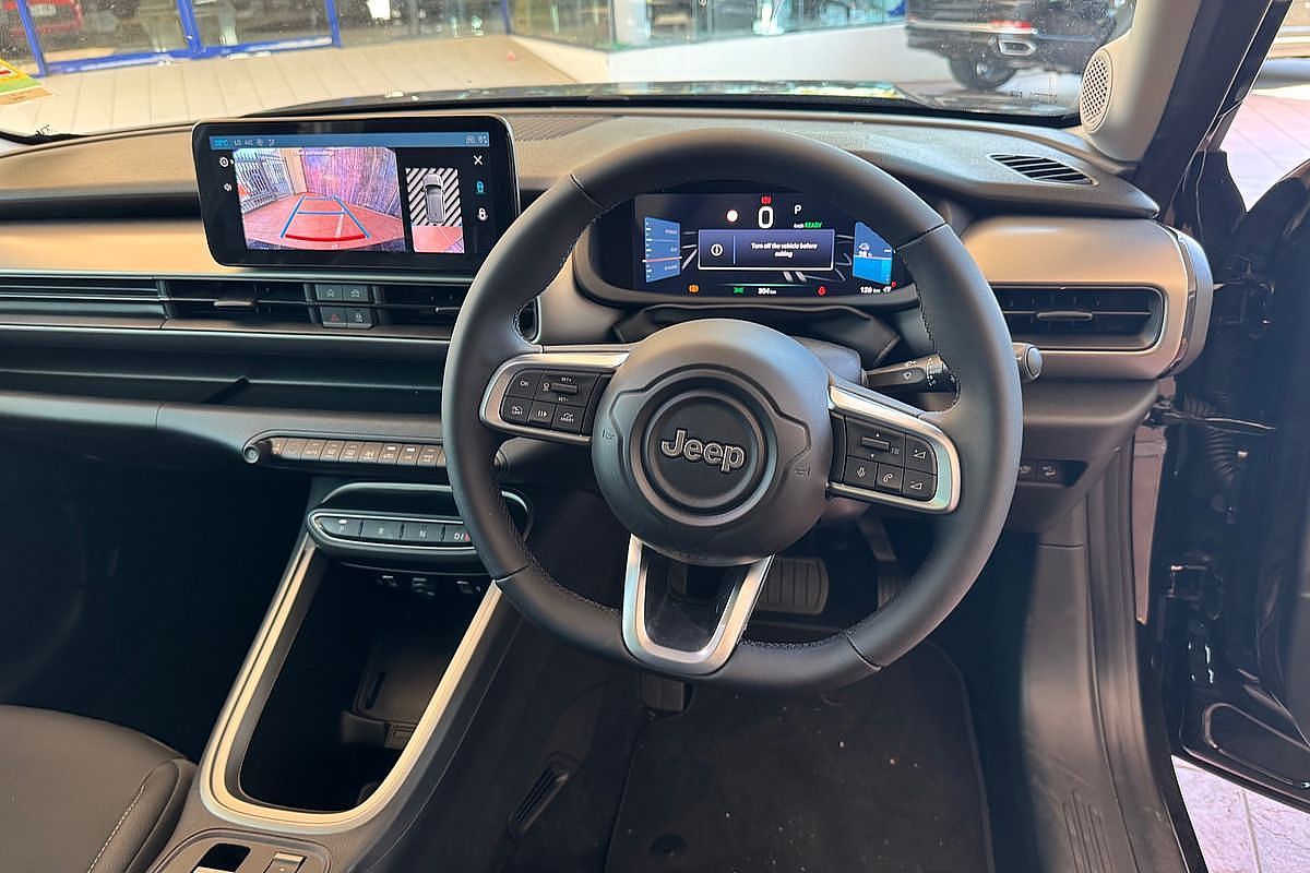 2024 Jeep Avenger Summit JJ