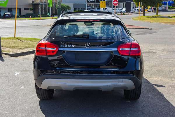 2016 Mercedes-Benz GLA-Class GLA180 X156
