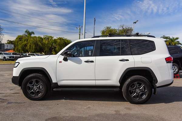 2024 Toyota Landcruiser GR Sport FJA300R