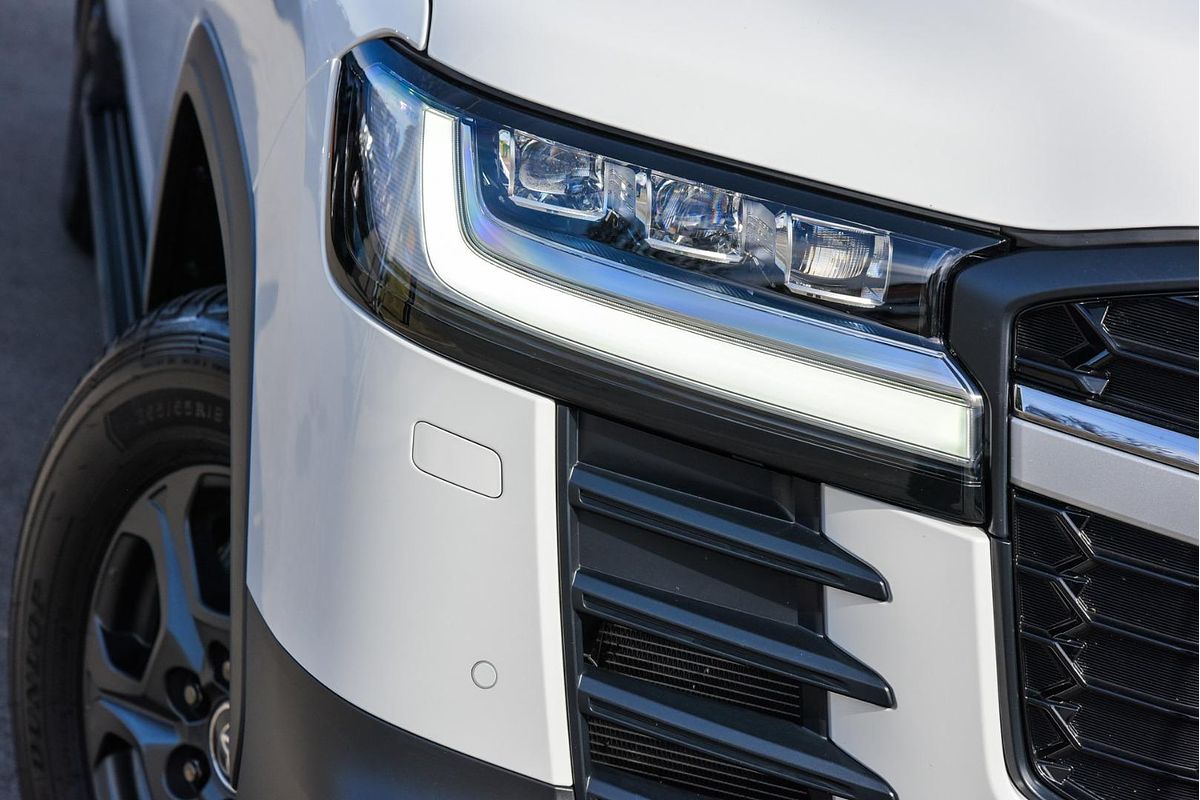 2024 Toyota Landcruiser GR Sport FJA300R
