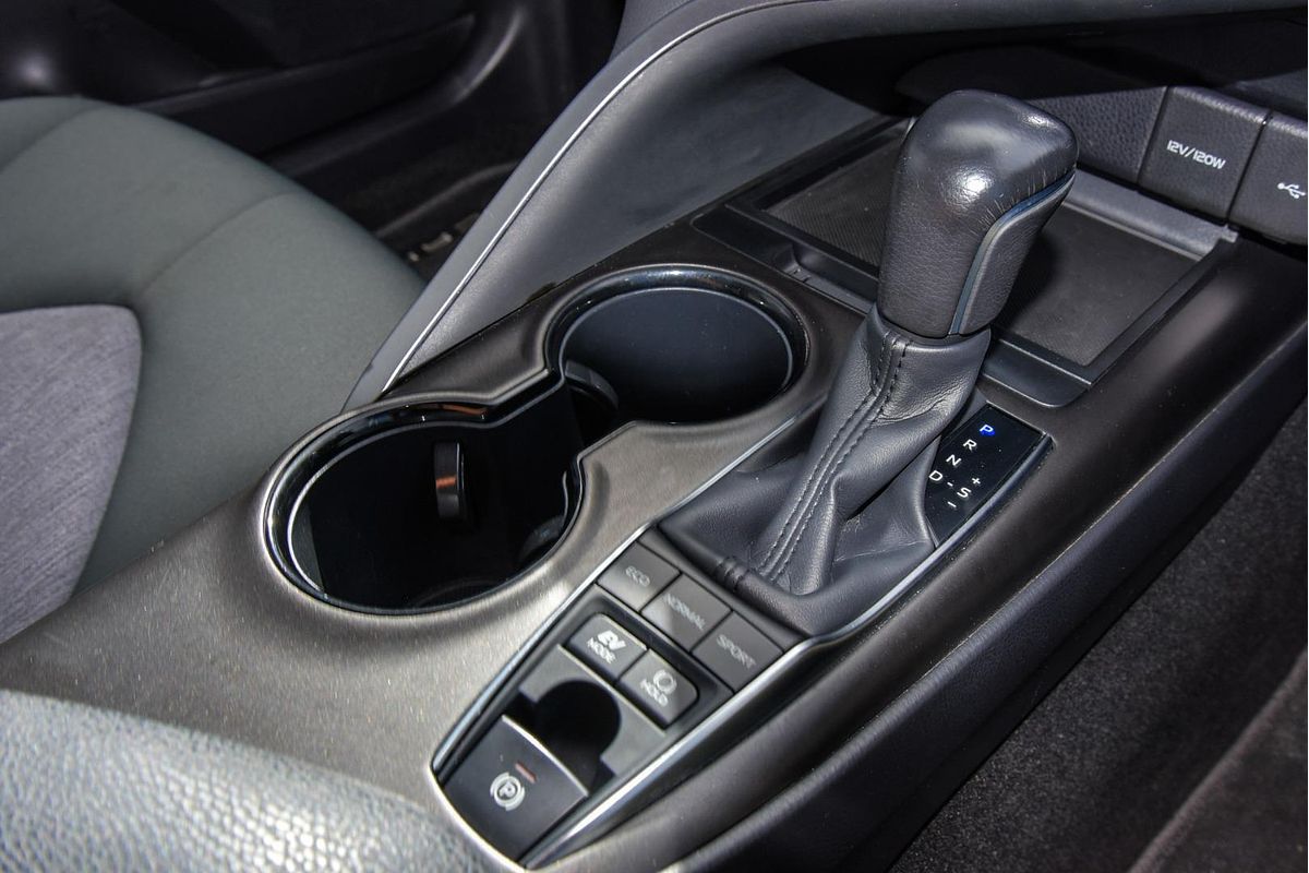 2021 Toyota Camry Ascent Sport AXVH70R