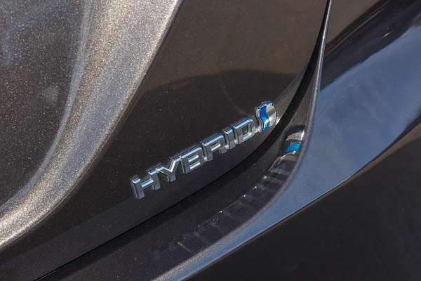 2024 Toyota Camry Ascent AXVH70R