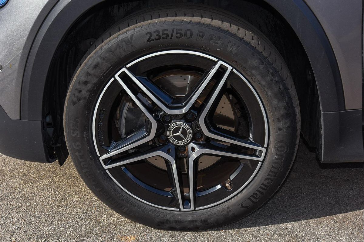 2021 Mercedes-Benz GLB-Class GLB200 X247