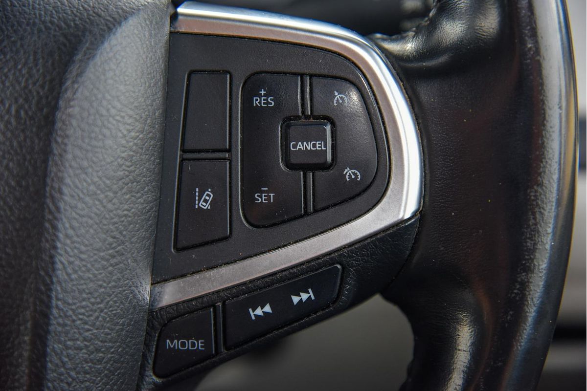 2019 Toyota Hiace GDH300R LWB