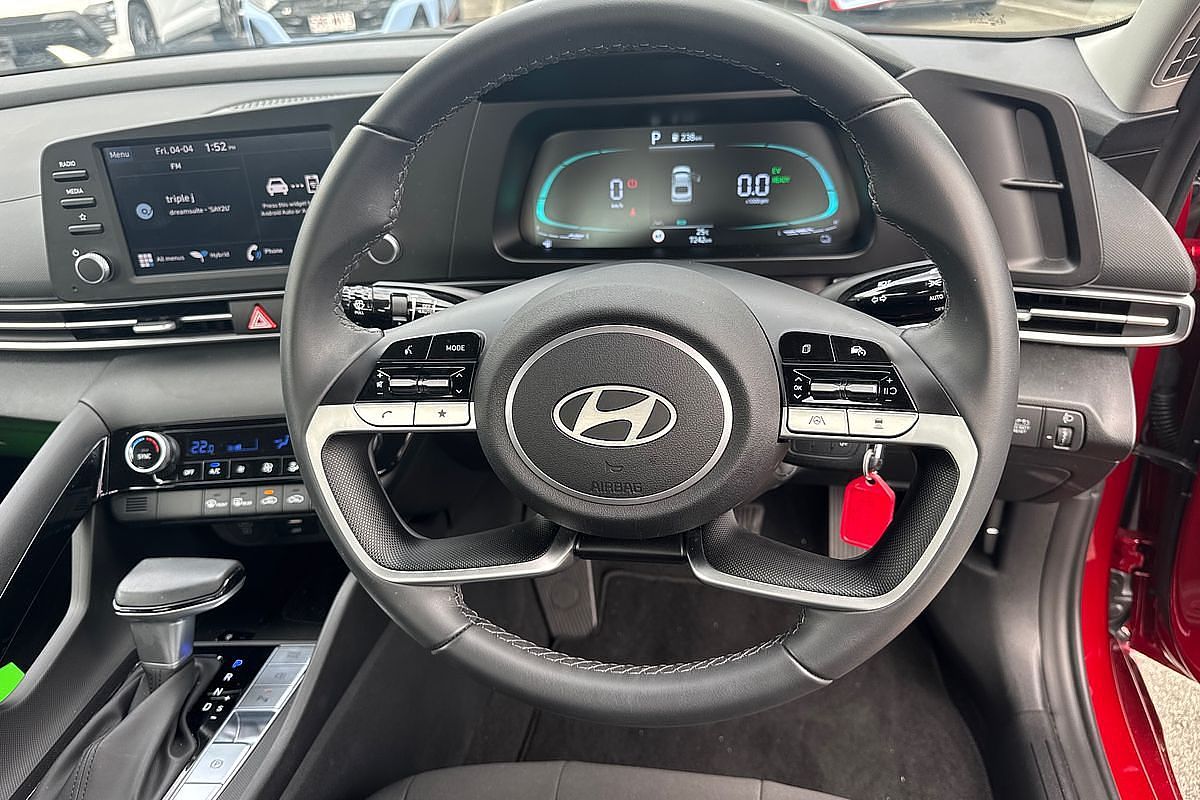 2024 Hyundai i30 Hybrid CN7.V2
