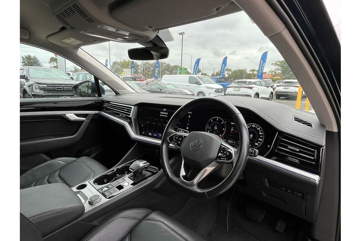 2021 Volkswagen Touareg 170TDI CR