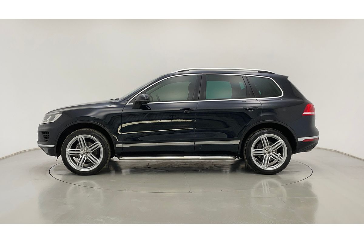 2016 Volkswagen Touareg 150TDI Element 7P