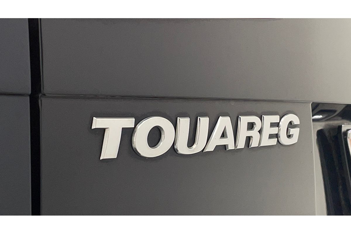 2016 Volkswagen Touareg 150TDI Element 7P