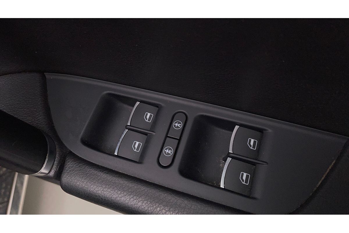 2016 Volkswagen Touareg 150TDI Element 7P