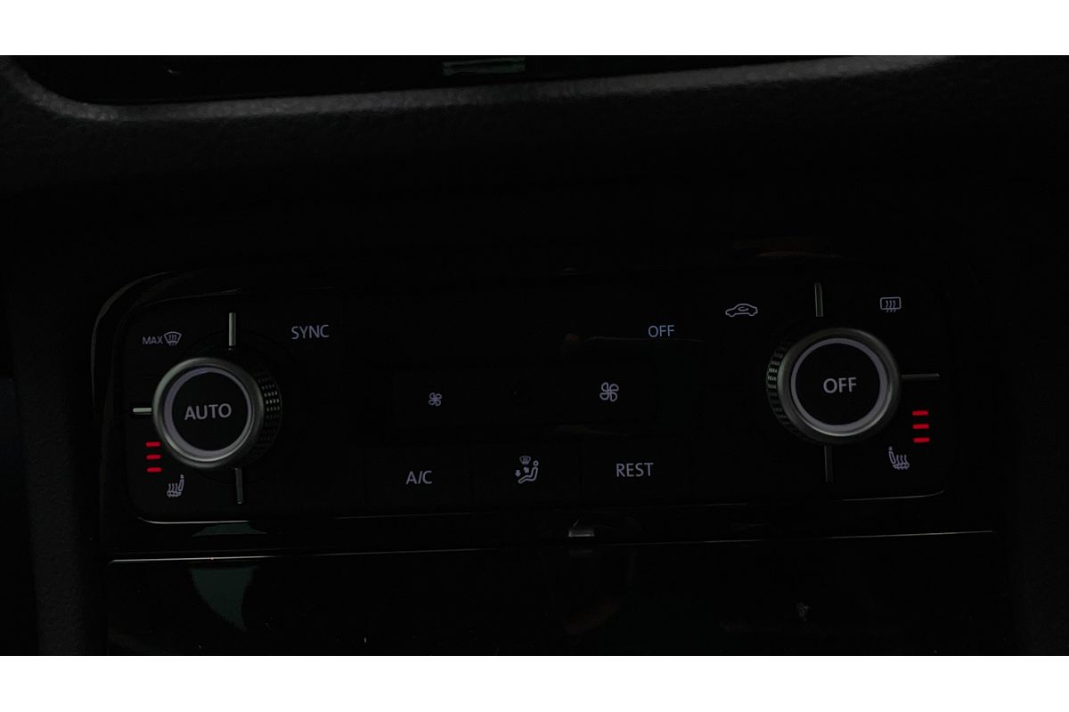 2016 Volkswagen Touareg 150TDI Element 7P